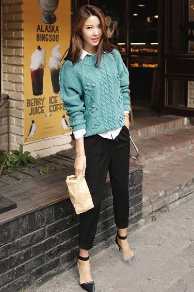 秋季毛衣复古风搭配 这么穿你也是时尚达人