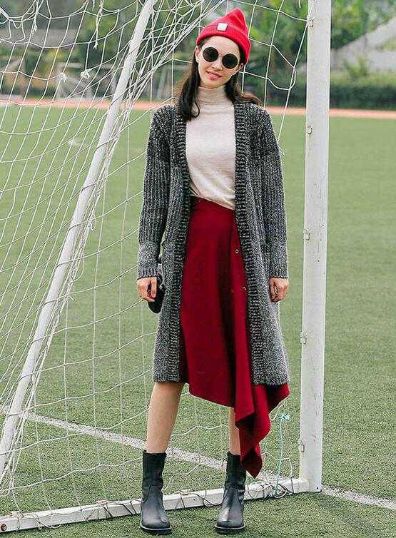 春季必备开衫怎么搭 潮人搭配让你大饱眼福