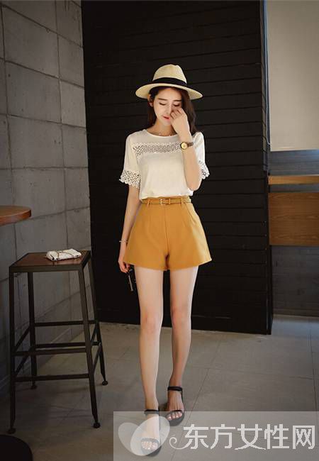 糖果色短裤搭配鞋子技巧 穿对了你就是时尚达人