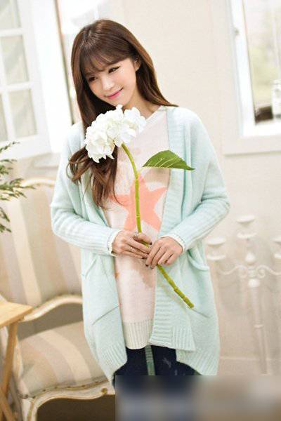 韩版长款毛衣搭配 这个季节就该怎么穿