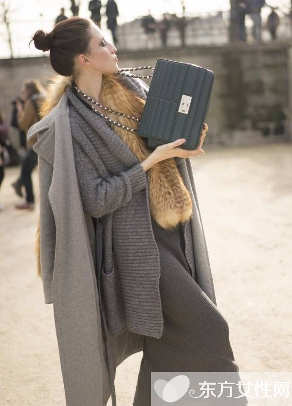 长款开衫针织衫搭配示范 学会了瞬间美cry