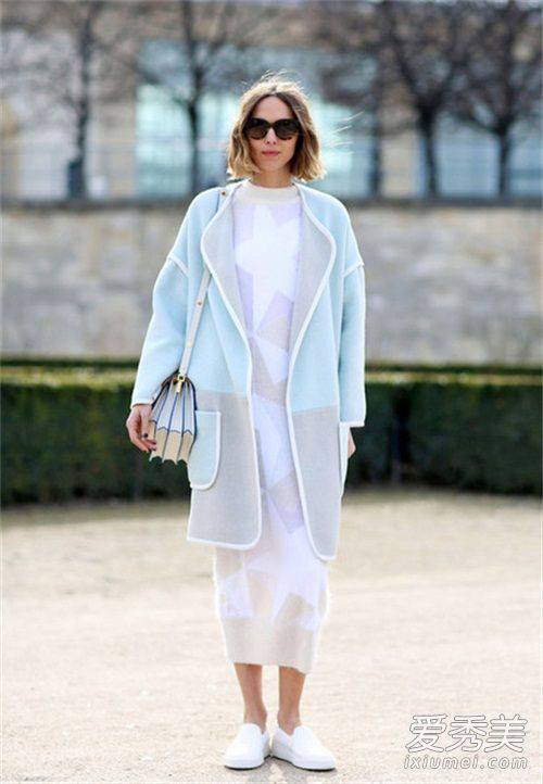 白球鞋搭配圣经 你应该拥有一双