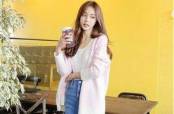 韩版长款毛衣搭配 这个季节就该怎么穿