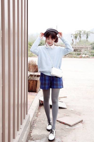 秋季毛衣搭配推荐 街拍达人都爱这么穿