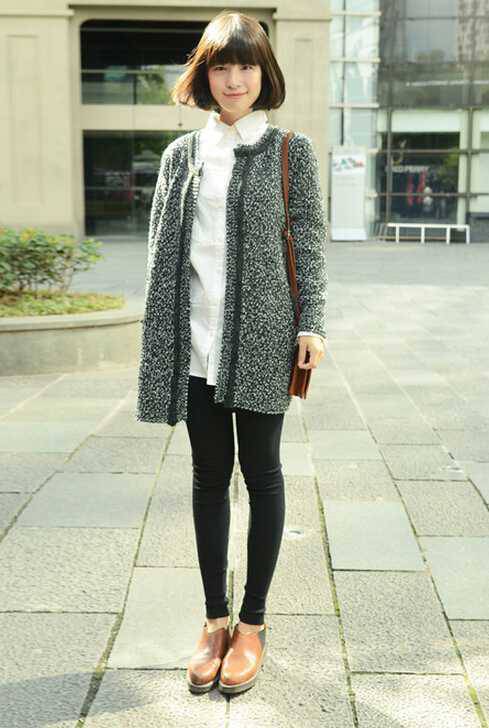 初春怎么能少了开衫毛衣 这样穿才够时尚