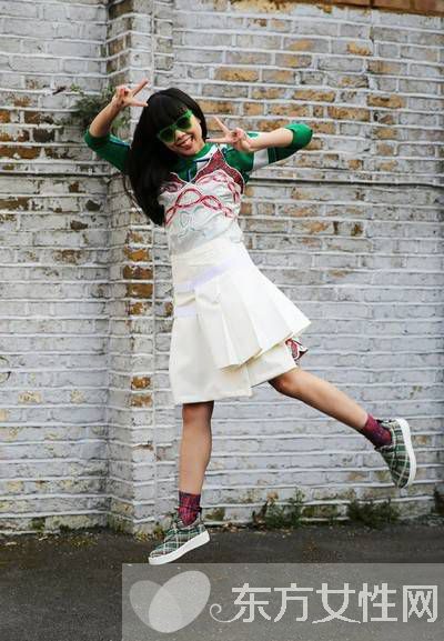 连衣裙怎么搭配 5式风格穿出你的范儿