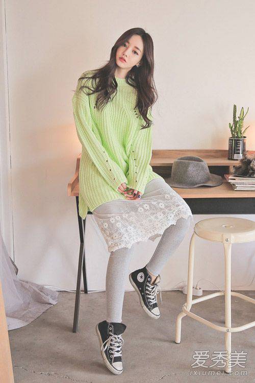 韩国早春街拍 冰淇淋色毛衣美哭你