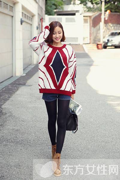 韩版宽松毛衣搭配法 搭对了显瘦身材随便show