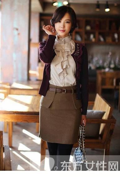 巧选职场西装裙 尽展职场女性迷人风采