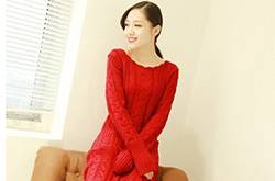 冬季经典红黑色服装搭配 轻松穿出完美身材