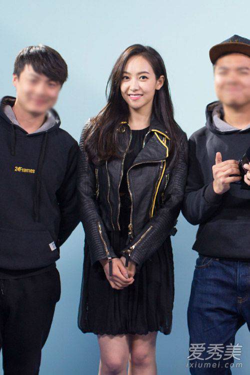 宋茜身材好又会穿 赶紧学她的早春穿衣经