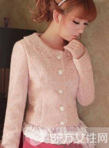 毛呢短外套怎么搭配更显瘦 简单搭配穿出名媛气质