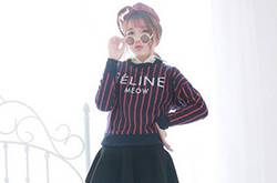 韩版卫衣+短裙超抢眼 春季必备时尚单品