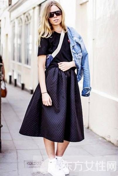 时尚伞裙怎么搭配 5款搭配教你搭出复古赫本风