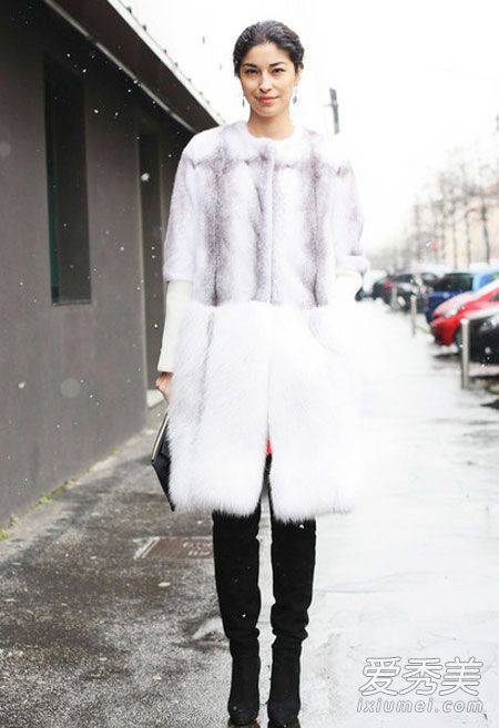 下雪天穿什么最好看 白色冬装正当道