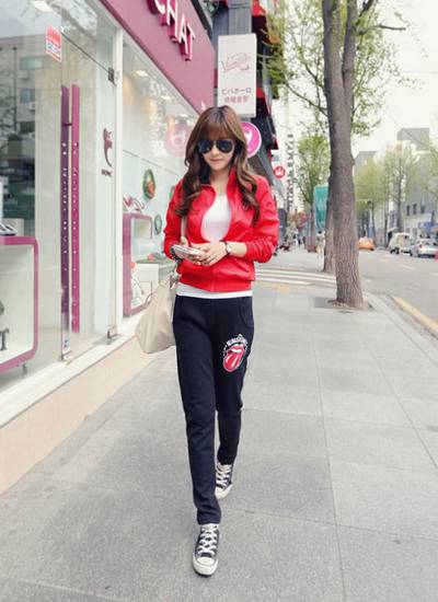 秋季女士运动装搭配 时尚达人都是这么搭的