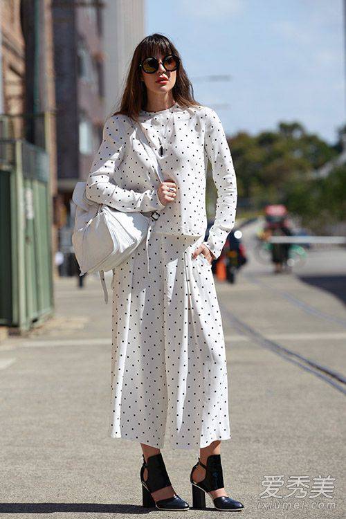 早春阔腿裤穿搭 阔腿裤应该这样穿