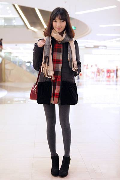 冬季女生穿衣搭配 时尚与温度的绝美盛宴