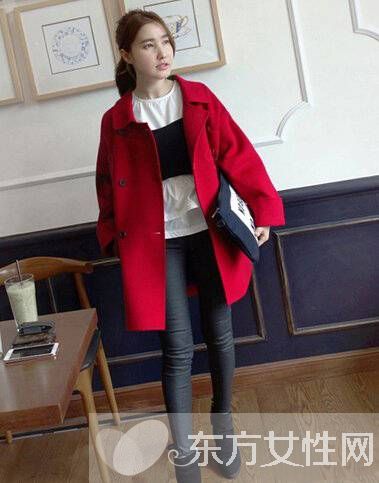 冬季经典红黑色服装搭配 轻松穿出完美身材