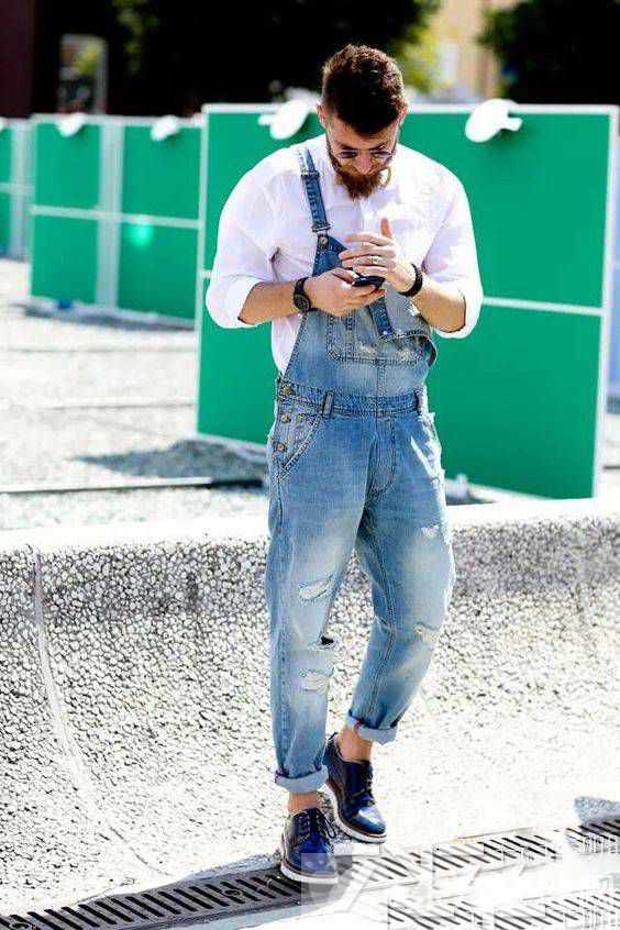 夏季时尚男装搭配技巧 白衬衫这么搭玩转英伦风