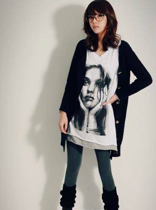 早秋穿什么百搭又保暖 黑色开衫好搭配又暖和