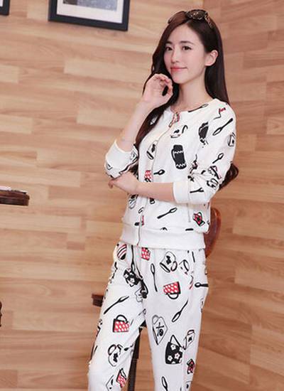 秋季女士运动装搭配 时尚达人都是这么搭的