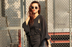 早秋穿什么百搭又保暖 黑色开衫好搭配又暖和