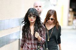 格子衫怎么搭配 各种百搭轻松穿出你的风范儿