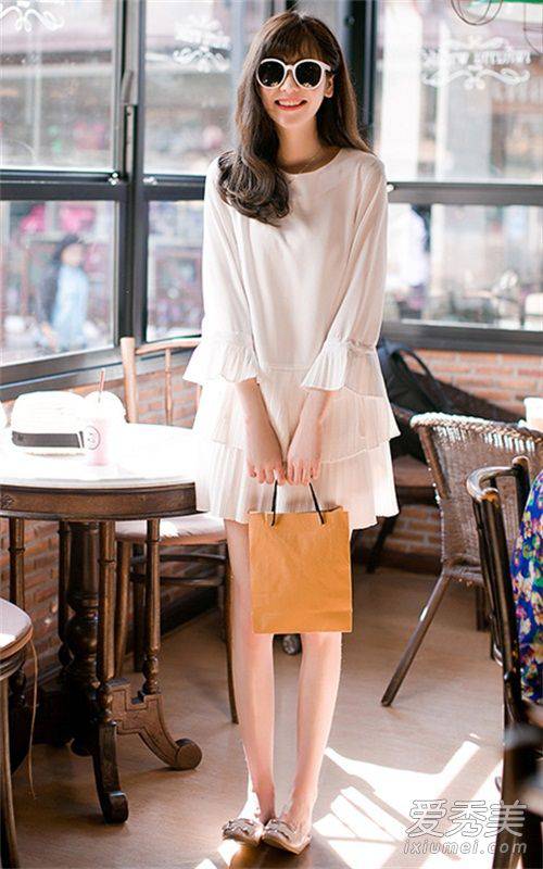 人见人爱的春季连衣裙 8种风格任你挑