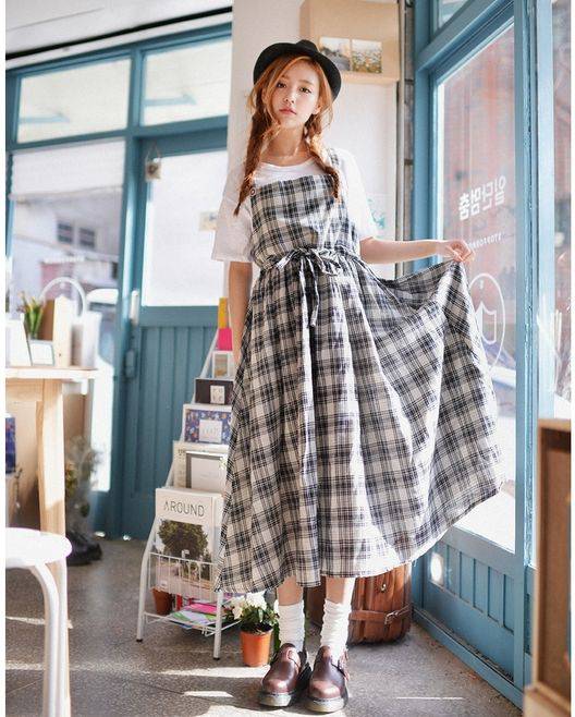 夏季英伦风裙子搭配 5款搭配清新减龄风