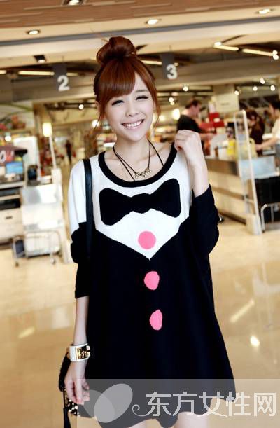 长款宽松毛衣搭配圣经 帮你打造完美身材比例