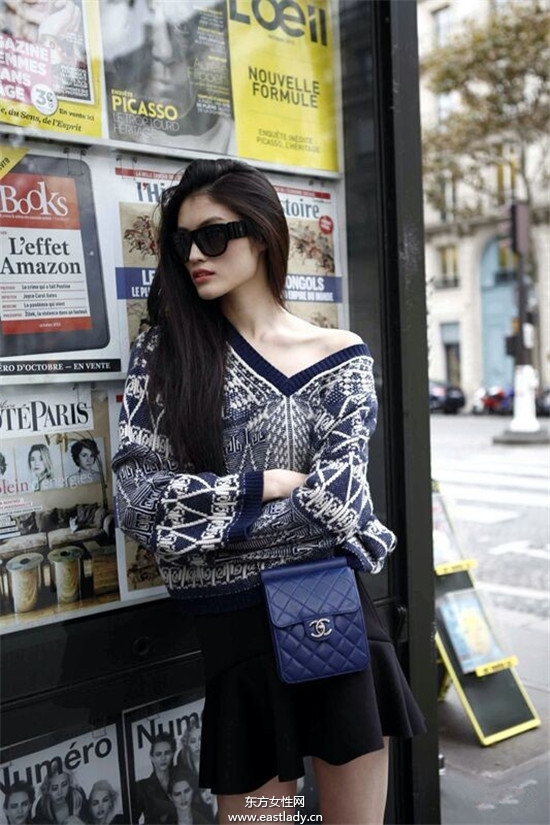 中国超模何穗街拍写真