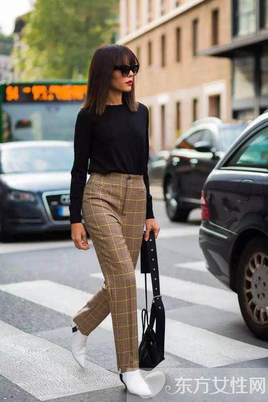 冬季粗跟短靴怎么搭 从他们身上学点搭配灵感