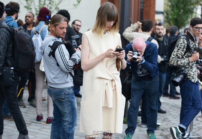 2014春夏巴黎时装周街拍集锦