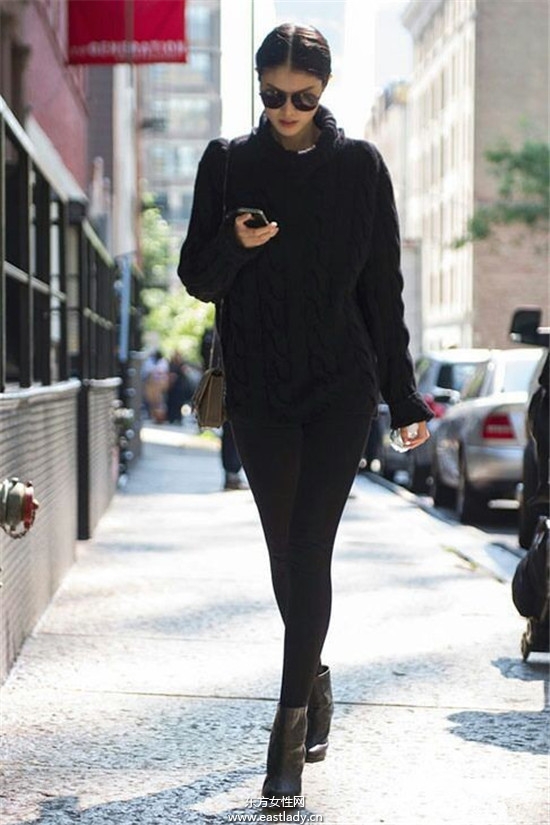 中国超模何穗街拍写真