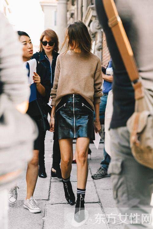冬季粗跟短靴怎么搭 从他们身上学点搭配灵感