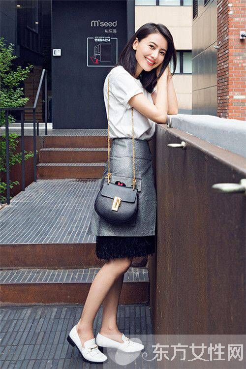 高圆圆街拍生活照 这个秋季让女神教你怎么穿