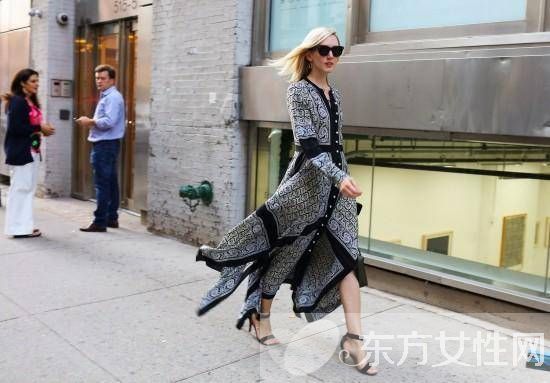 2016时装周街拍 偷学她们的时尚搭配教程