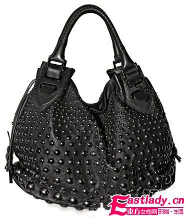 淑女也疯狂 女明星爱上朋克铆钉包