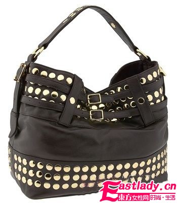 淑女也疯狂 女明星爱上朋克铆钉包