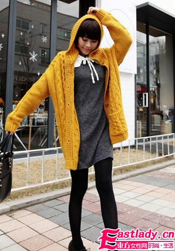 韩式搭配示范打造街头休闲风