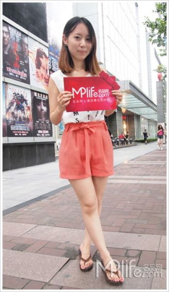 沪上街拍 看看谁的街头裙装最In