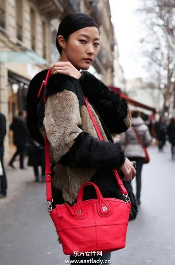 中国女模春夏街拍秀