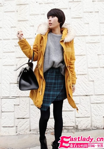 韩式搭配示范打造街头休闲风