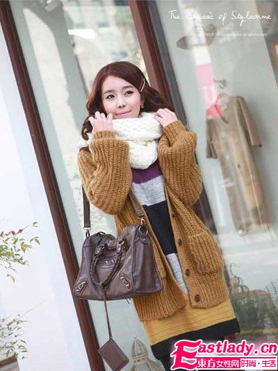 冬季保暖搭 围巾越大越有范