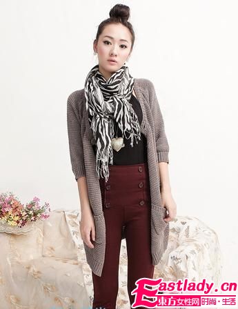 巧搭冬日围巾 气质百分百