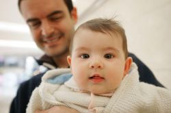 一周岁宝宝的成长标准 这些饮食原则要牢记哦