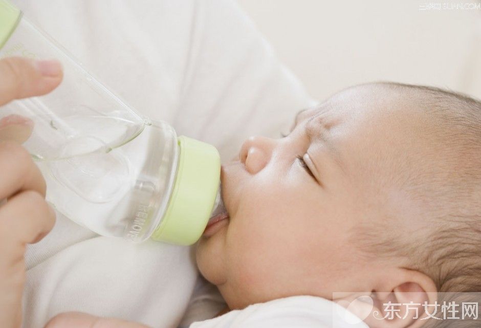 宝宝舌苔厚白是怎么回事 用这些方法可以解决舌苔厚白