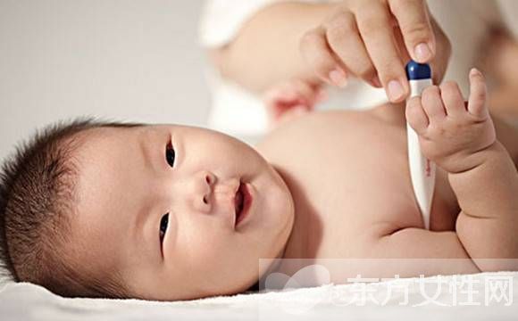 小孩发烧吃什么食物 发烧感冒应忌口哪些食物