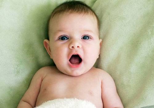 宝宝长牙期发烧怎么办 揭秘其中的4大症状